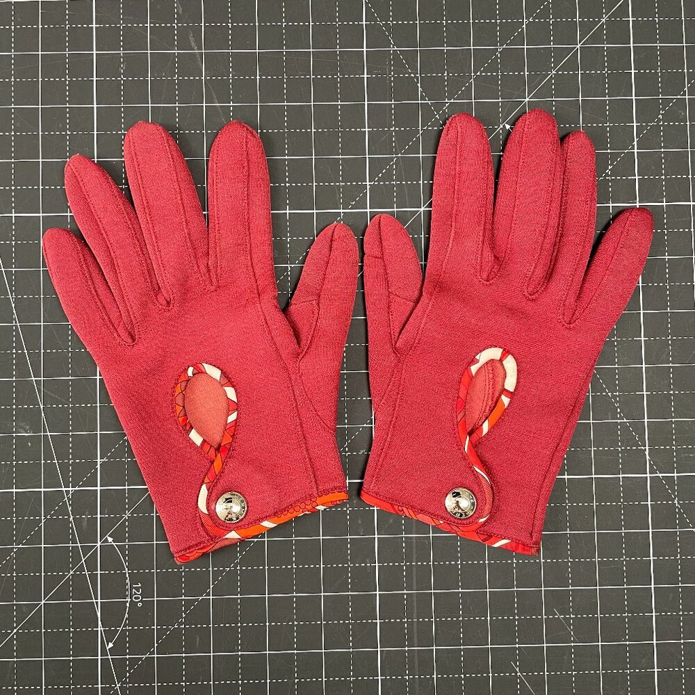 Hermès Gloves, Knitted Burgundy/Maroon Silk - Size 7.5 - Authentic Hermès